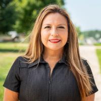 Elizabeth R. Guzman photo